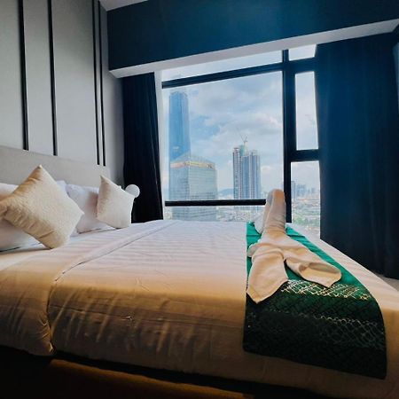Axon Suites Bukit Bintang By Sky Pool Kuala Lumpur Exterior photo