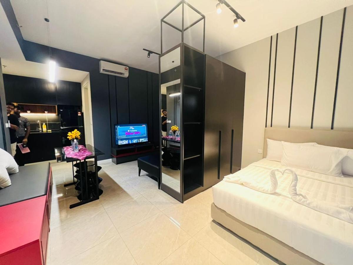 Axon Suites Bukit Bintang By Sky Pool Kuala Lumpur Exterior photo